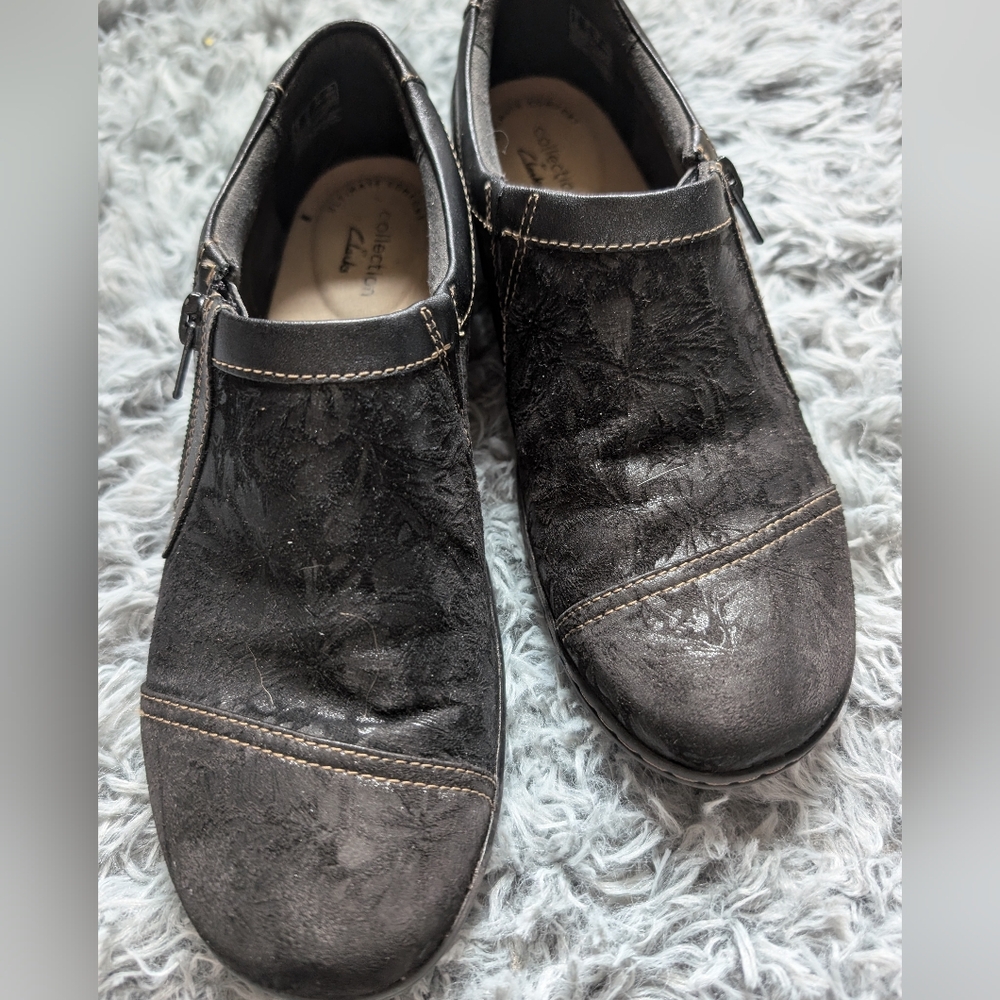 Clarks‎ side zip sz 7.5 black shoes burnout design